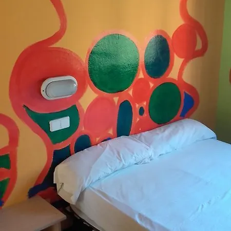 Hostal Salou *